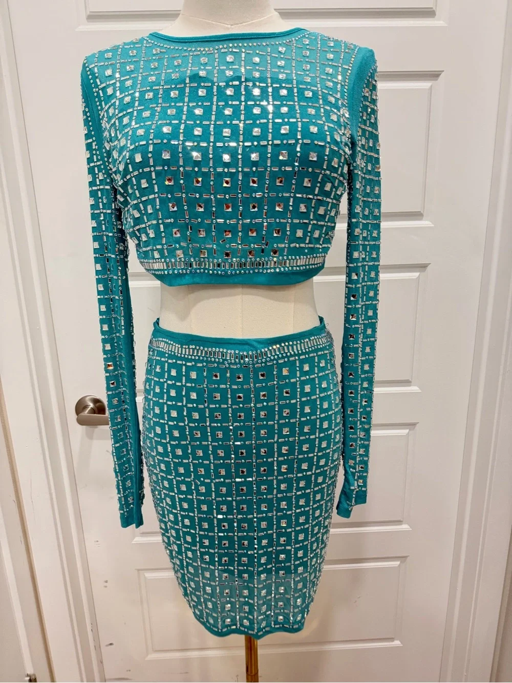 Fashion Nova eye catching